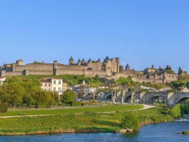 Ville de Carcassonne en été