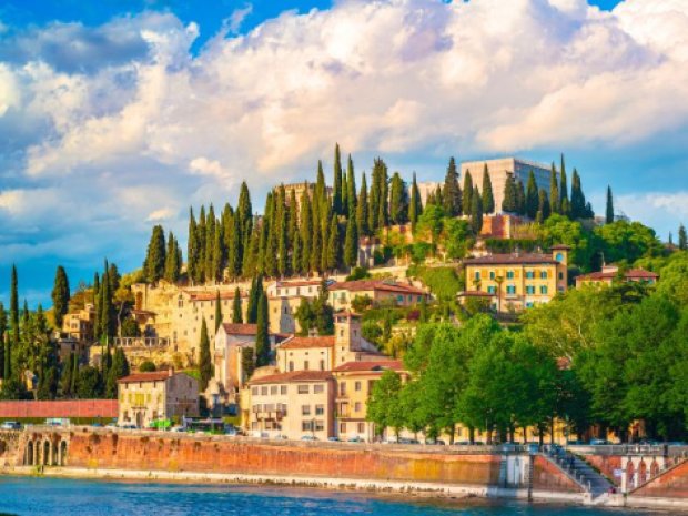 Paysages italiens ou les jeunes partiront en colo de vacances cet été