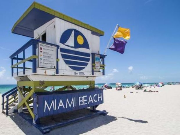 Plage de Miami où les jeunes vont lorsqu'ils partent en colo de vacances aux Etats Unis