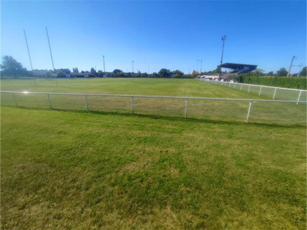 Stade multisports colonie de vacances rugby été