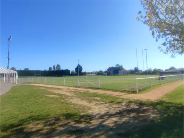 Stade rugby été colonie de vacances ados