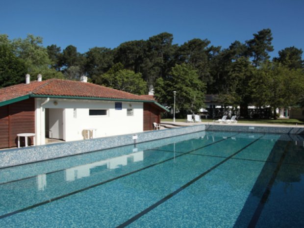 Piscine centre de vacances pignada à Anglet