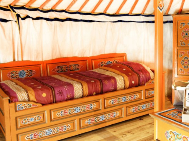 intérieur d'une yourte mongole