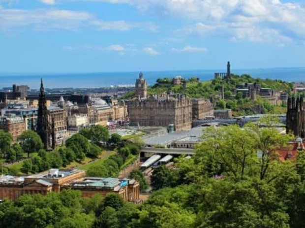 Vue panoramique sur la ville d'Edimbourg en Ecosse