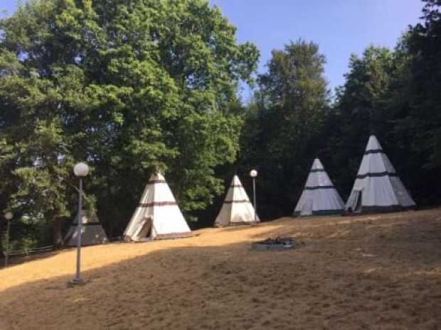 Tipi du centre de colonie de vacances de Saint Fargeau