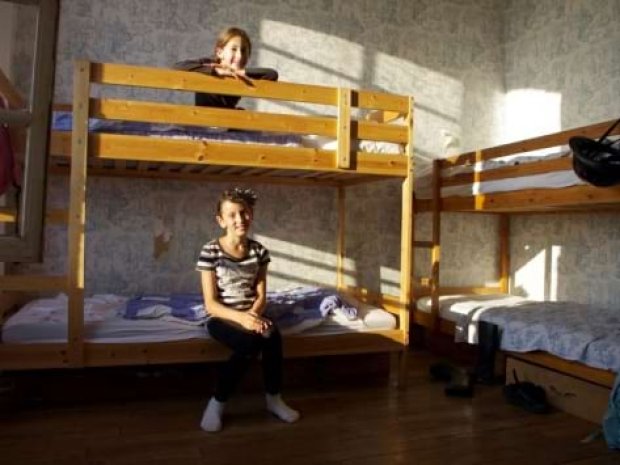 Chambre de 4 enfants du centre de colonie de vacances du château de Saint Fargeau