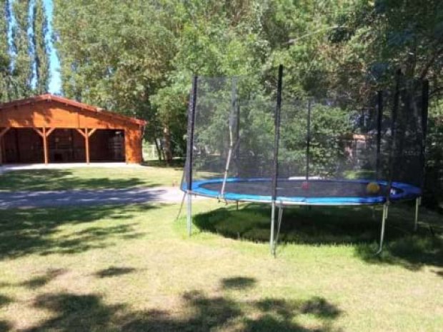 Trampoline du centre de colonie de vacances