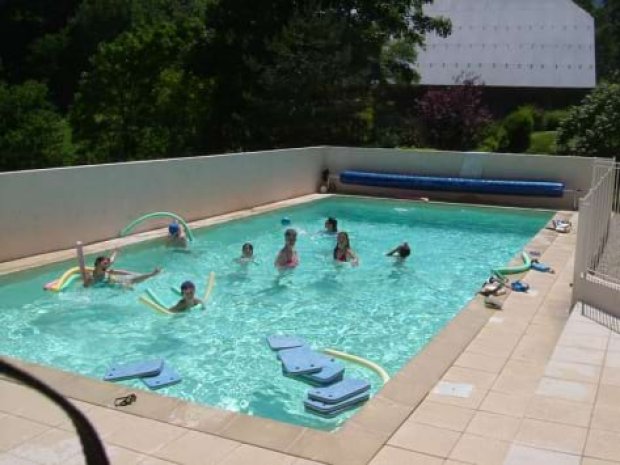 Piscine du centre de colonie de vacances du Chalet Sans Souci