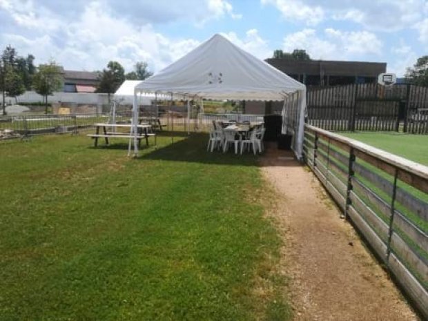 Espace détente extérieur du complexe choumouroux