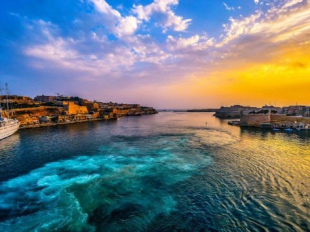 Couché de soleil à Malte en colonie de vacances